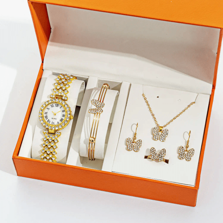 Vendeur des montres avec chaînes pour les femmes