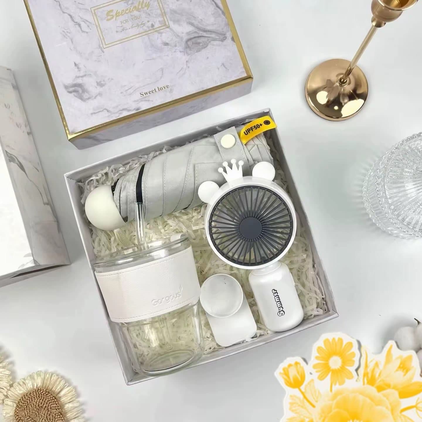 Plus de 500 idées de business à petit budget 